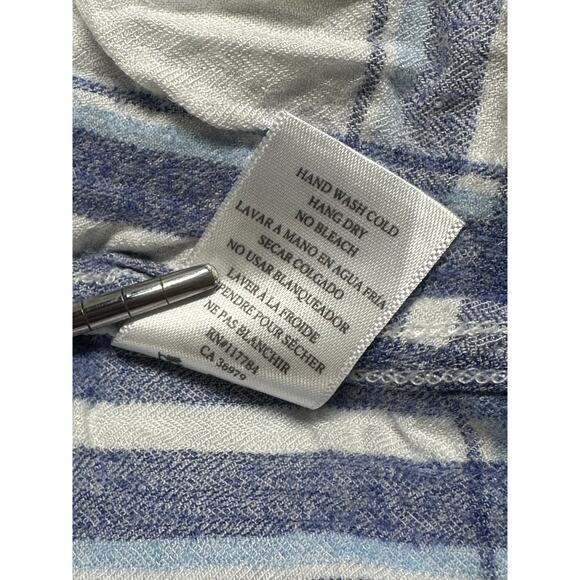 Rails‎ Top Womens XS Blue White Plaid Button Up Long Sleeves Country Cowgirl - Picture 11 of 11